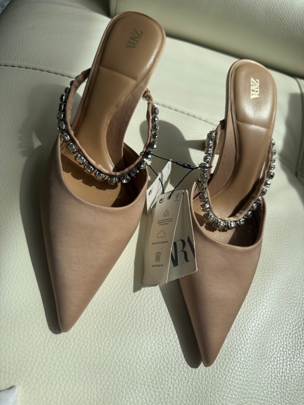 Zara Beige Pointed Toe‎ Mules with Crystal Strap - Picture 12 of 16